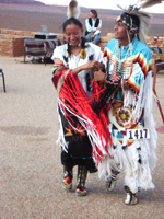 Monument Valley, Danse avec les Navajos